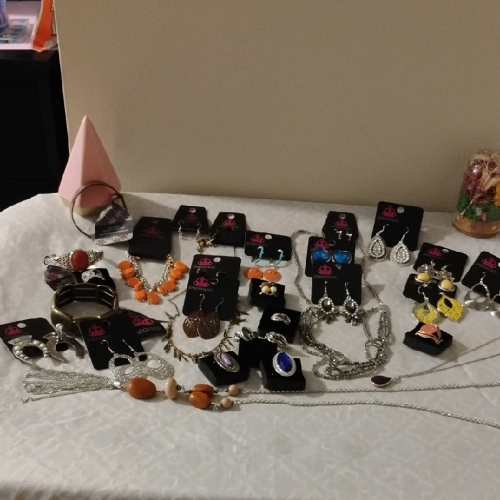 Elegant Silver and Orange Jewelry Set